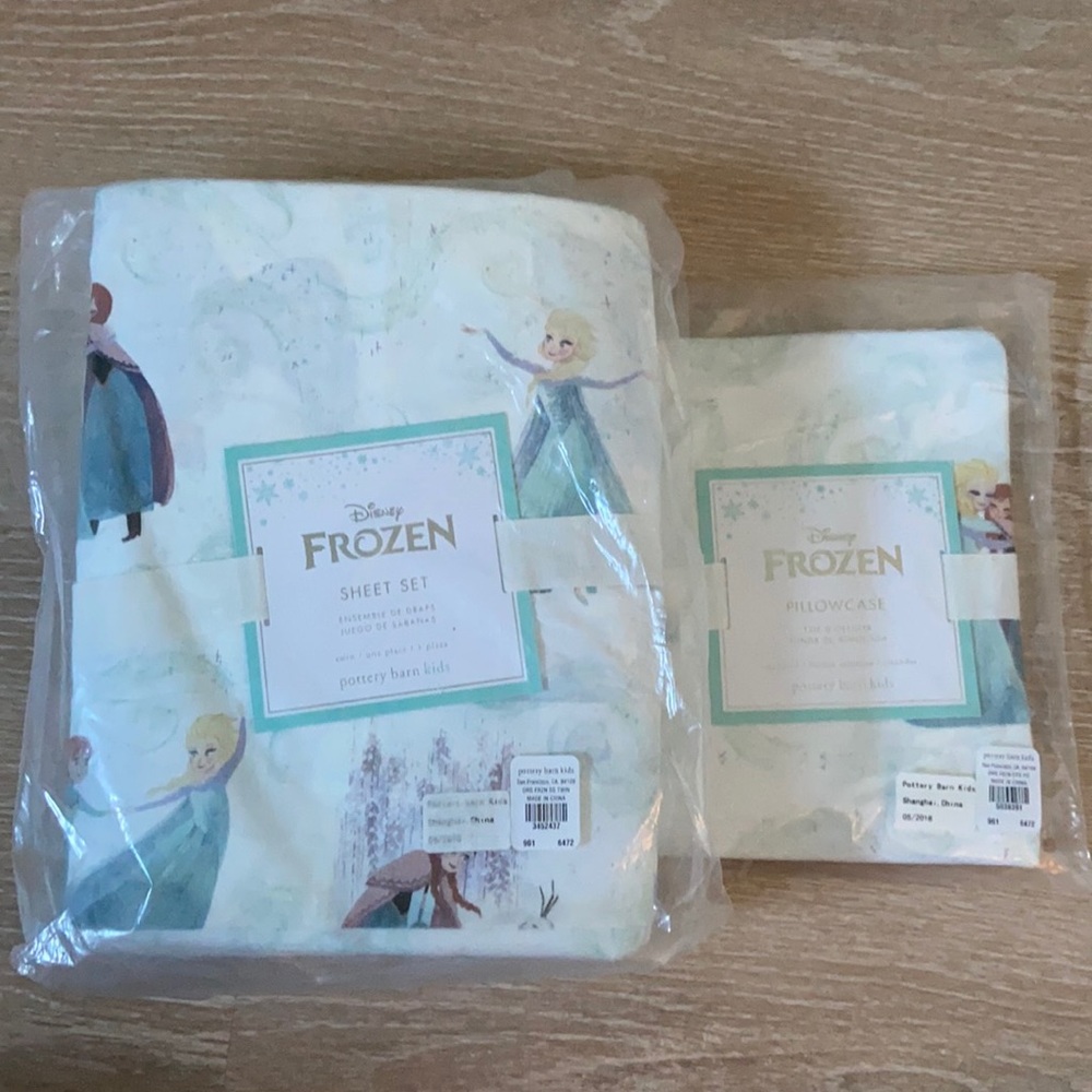 New in packaging Pottery Barn Kids Frozen sheets